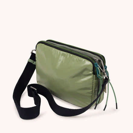 Bolso Bandolera Doble Metalizado en Poliamida Reciclada DEEP RECYCLED CROSSBODY DOUBLE PLATA (8)