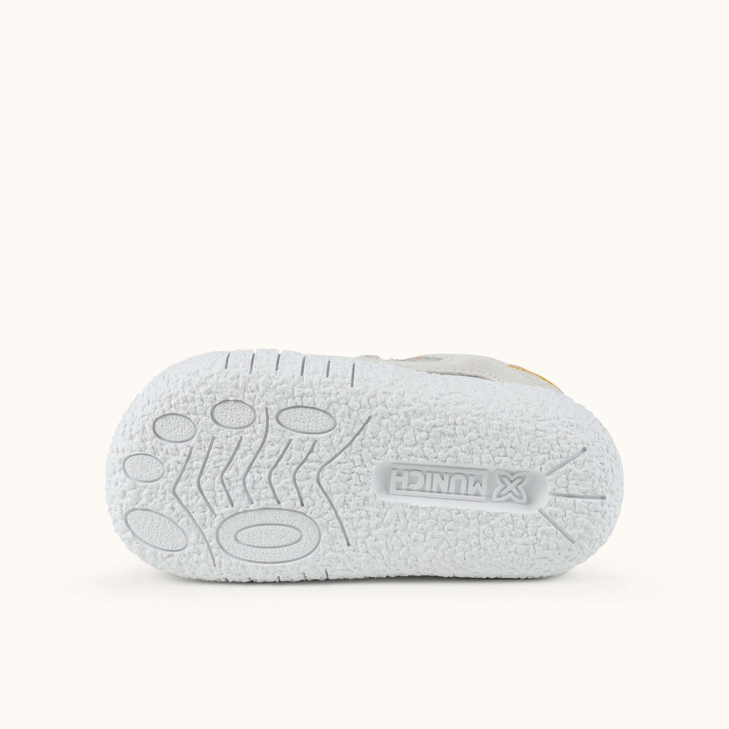 MUNICH BABY GOAL 1627 Zapatilla Infantil con Doble Velcro y Estampado Corazones (5)