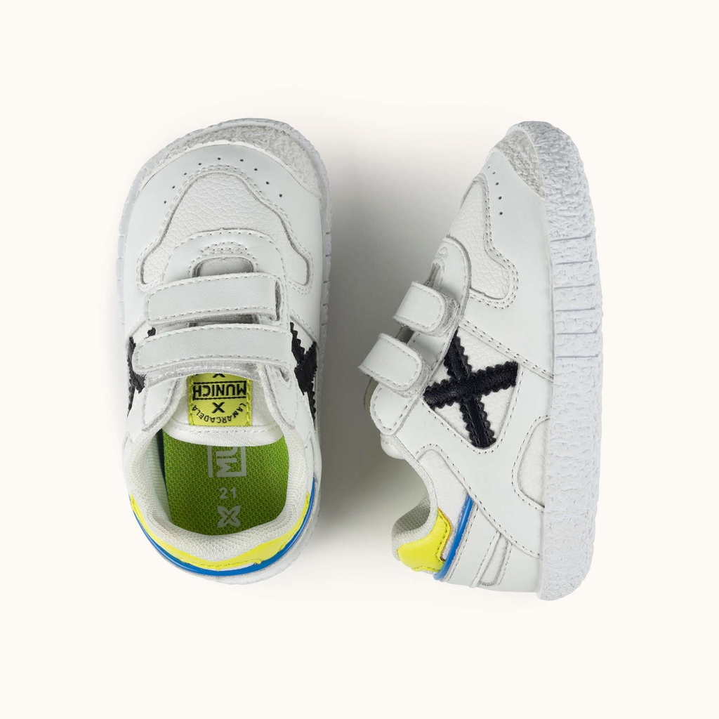 MUNICH BABY GOAL 1630 Zapatilla de BebÃ© Blanca con Detalles en Negro y Amarillo (7)