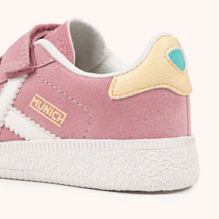 MUNICH MINI BARRU VCO 15 Zapatillas Infantiles con Velcro Blancas y Detalles Pastel (11)
