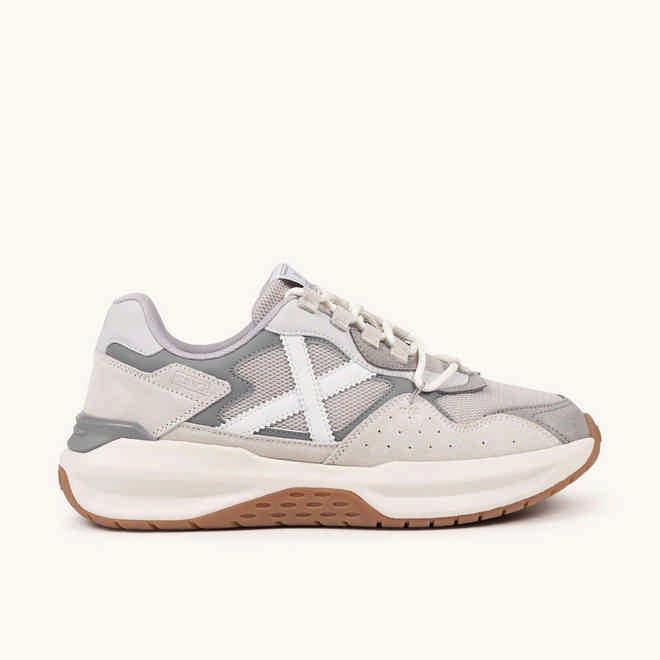MUNICH NEXA 18 Sneakers de DiseÃ±o Futurista Gris, Blanco y Caramelo (1)