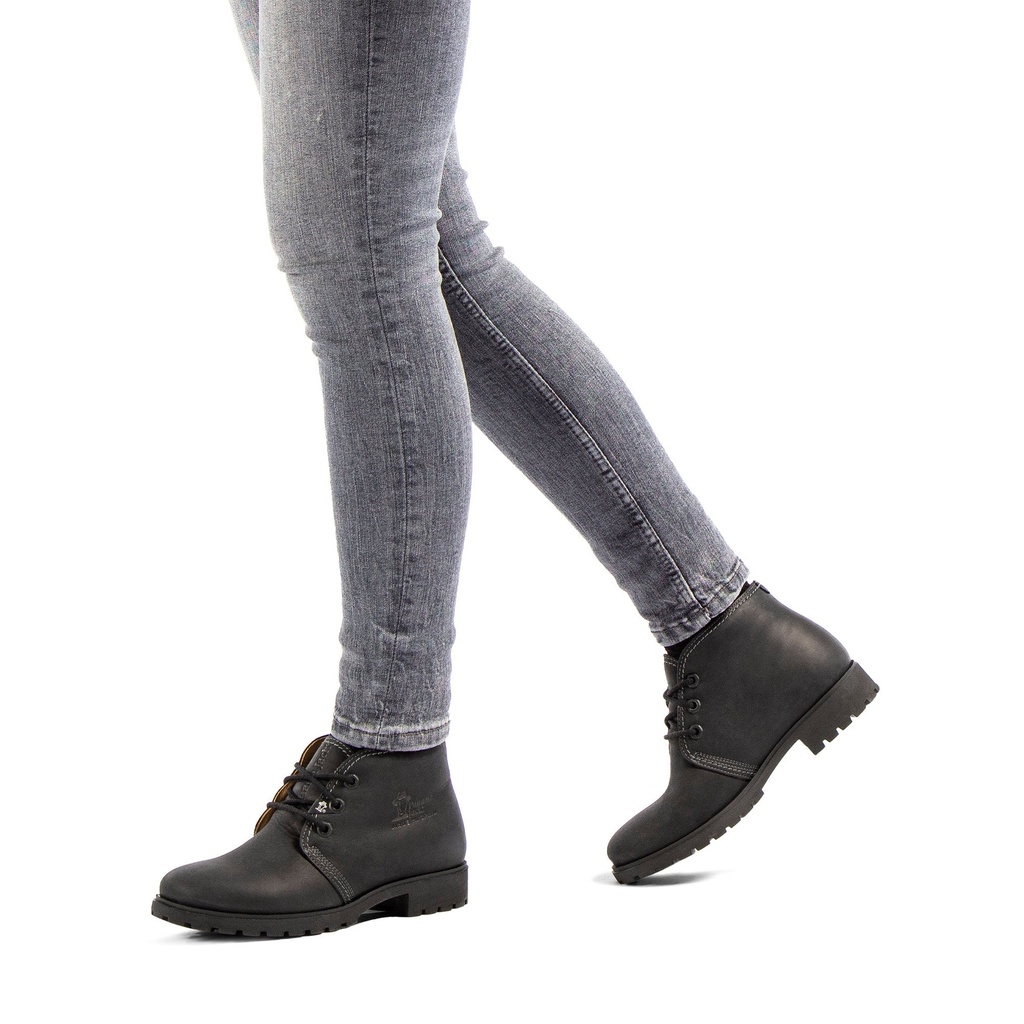 Bota Panama B3 Napa Grass Negro (1)