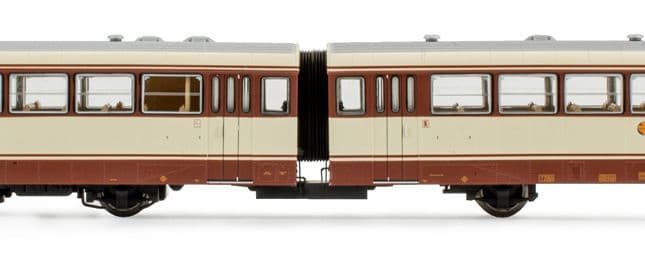 RENFE, set de 2 unidades, automotor diésel "Ferrobus" serie 591.500, decoración “Estrella”, ép. IV (1)