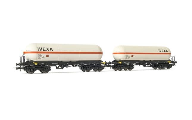 RENFE, set de 2 vagones cisterna de 4 ejes Zags, decoración "IVEXA", ép. V-VI (1)