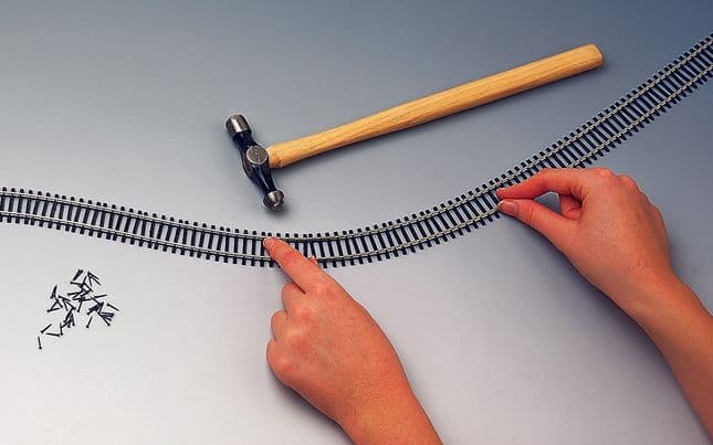 Flexible Track (970mm) (1)