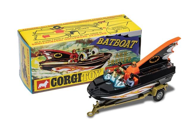 Corgi Toys - Batmobile & Bat Boat (2)