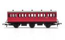 BR, 6 Wheel Coach, 3rd Class, Fitted Lights, E31085 - Era 4 (1)
