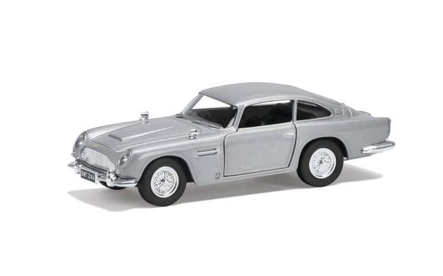 James Bond Aston Martin DB5 'GoldenEye' (3)