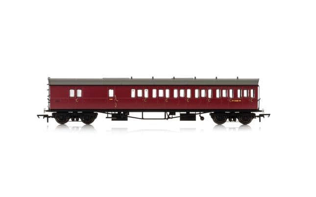 BR, Collett 57' Bow Ended D98 Six Compartment Brake Third (Right Hand), W5508W - Era 4 (1)