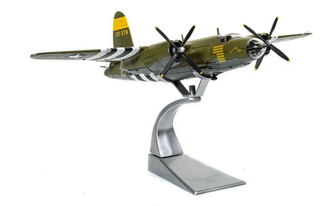 Martin B-26B Marauder 'Dinah Might‚Äô - 553rd / 368th BG USSAF - Mjr David Dewhurst (6)