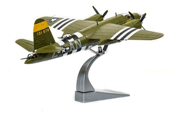 Martin B-26B Marauder 'Dinah Might‚Äô - 553rd / 368th BG USSAF - Mjr David Dewhurst (7)