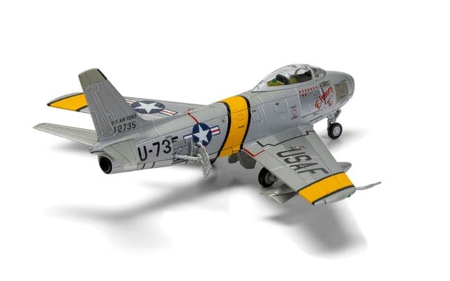 North American F-86E Sabre - Eleanor ‚CHRISTINE / William T. 'Bill' Whisner Jr (5)