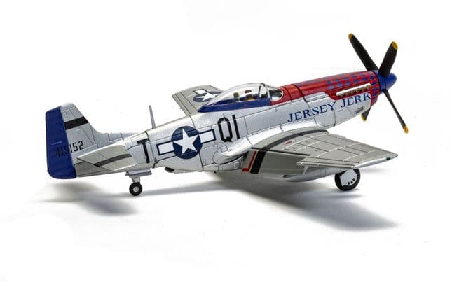 North American P-51D Mustang 'Jersey Jerk' - 356th USAAF - Major Donald Strait (7)