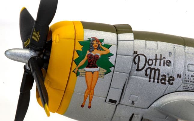 P-47D Thunderbolt® Republic 28RA 'Dottie Mae' - Lt Henry Mohr (6)