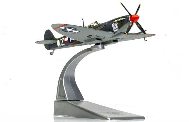 Supermarine Spitfire Mk.IXc 'Porky II' - 31st USAAF - Lt. Robert Connor (3)