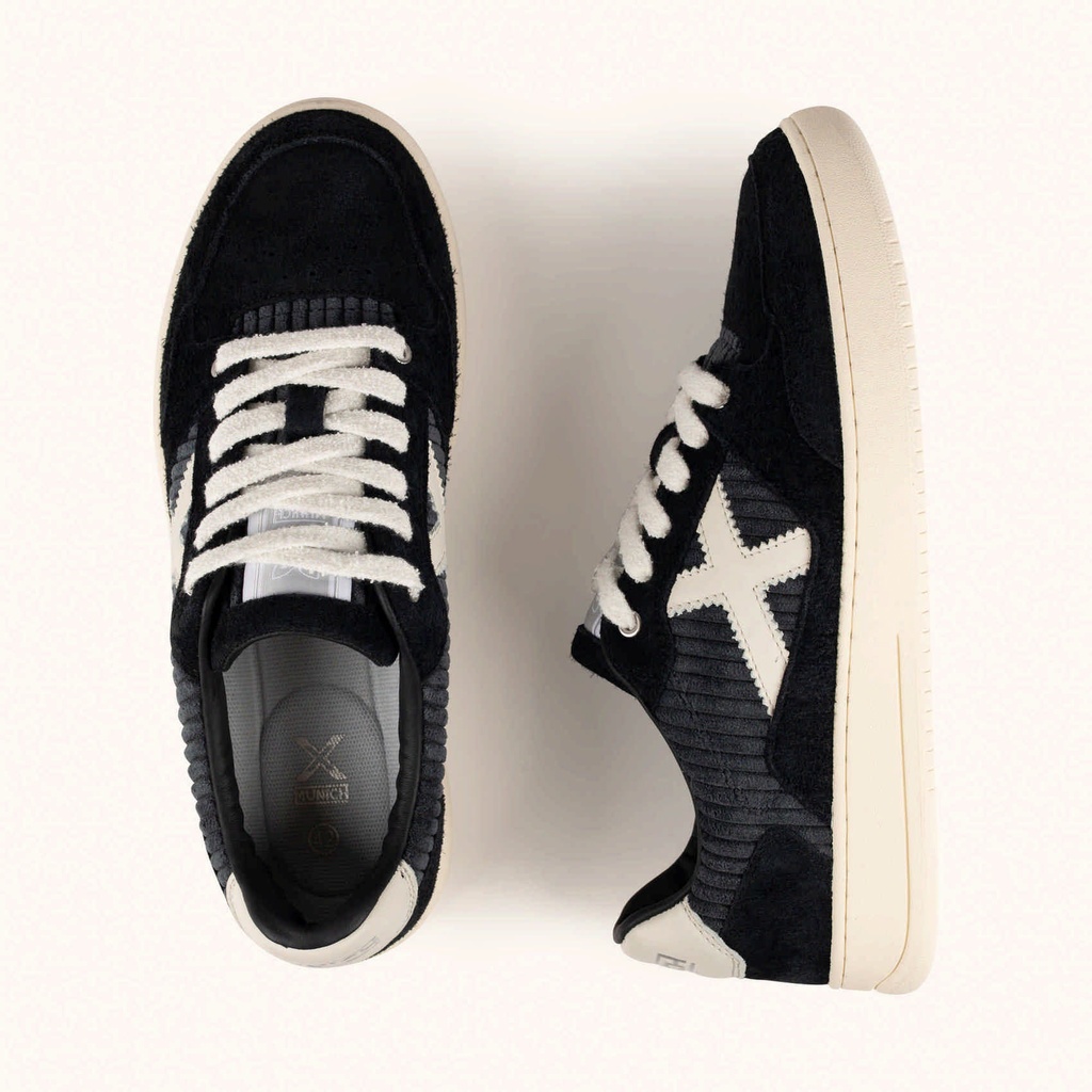 MUNICH LEGIT 122 Sneakers Retro tennis and skate night aesthetic in Black, Grey and White (7)