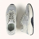 MUNICH MASSANA CLASSIC MAN 617 Retro Running Sneakers Khaki and Sand with White and Blue details (9)
