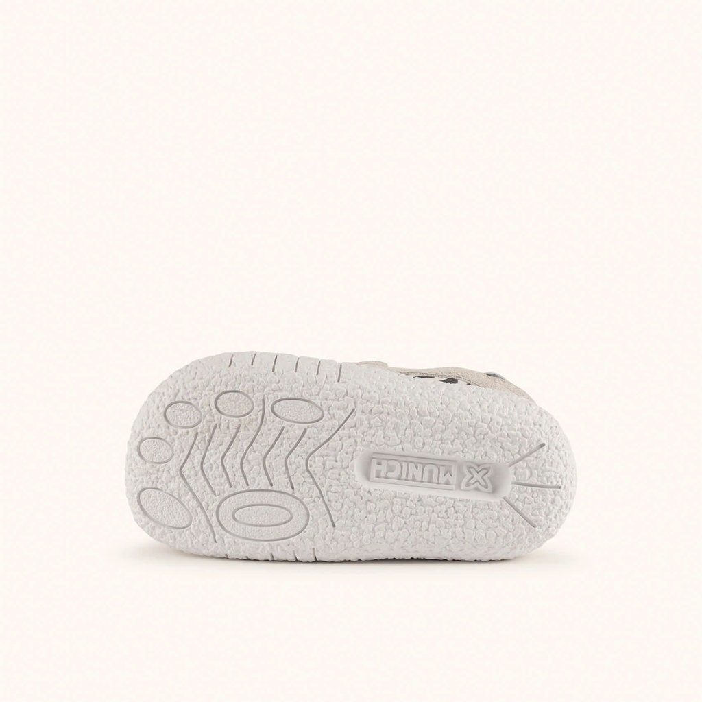 MUNICH BABY GOAL W 33 Kids Barefoot classic and flat sneakers Beige with Animal Print and Velcro (5)