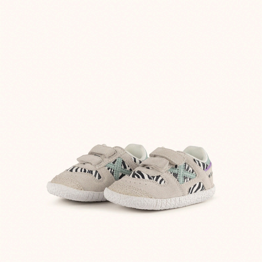 MUNICH BABY GOAL W 33 Kids Barefoot classic and flat sneakers Beige with Animal Print and Velcro (6)