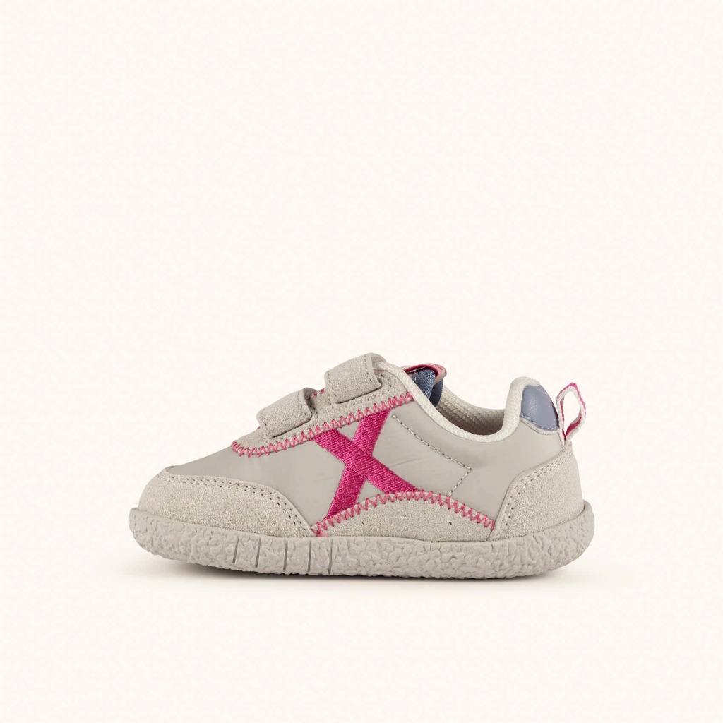 MUNICH BABY KODA W 26 - Children's Barefoot sports trainers in grey and fuchsia with double velcro fastening. (4)
