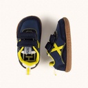 MUNICH BABY KODA W 28 - Children's Barefoot sports trainers in navy blue and yellow with double velcro fastening. (7)