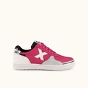 MUNICH G3 469 Indoor football shoes in fuchsia and white. (1)