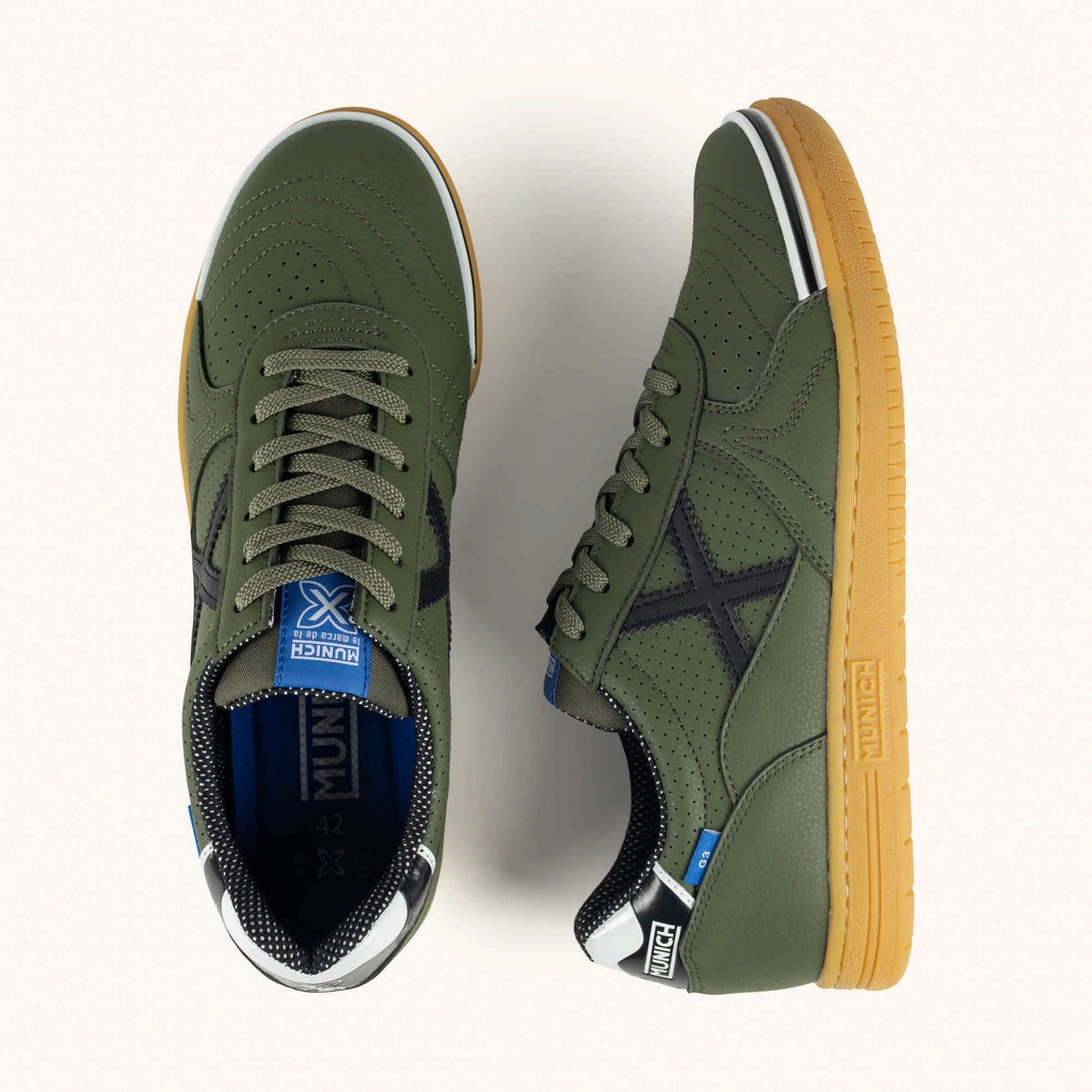 MUNICH G-3 477 Khaki green futsal shoes with black details and laces (7)