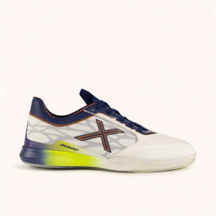 MUNICH RONDO 26 White futsal shoes with navy blue, neon yellow and orange details with laces (2)