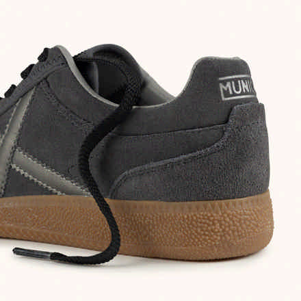 MUNICH BREAK PREMIUM 56 Retro tennis and skate Sneakers low-top olive green and navy blue with brown sole (9)