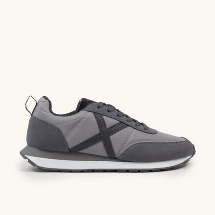 MUNICH RUSH 03 Retro Running Zapatilla Deportiva Gris con Detalles en Antracita y Negro (2)