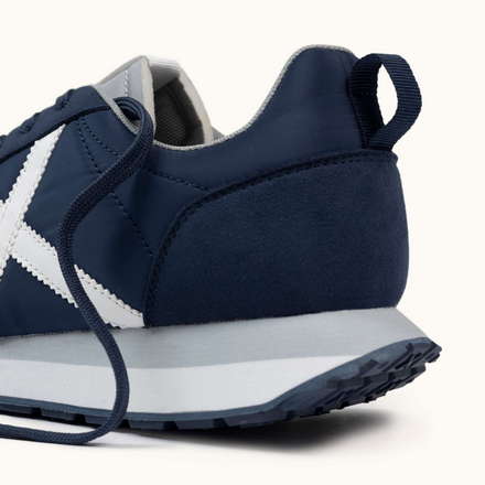 MUNICH RUSH 03 Retro Running Zapatilla Deportiva Gris con Detalles en Antracita y Negro (9)