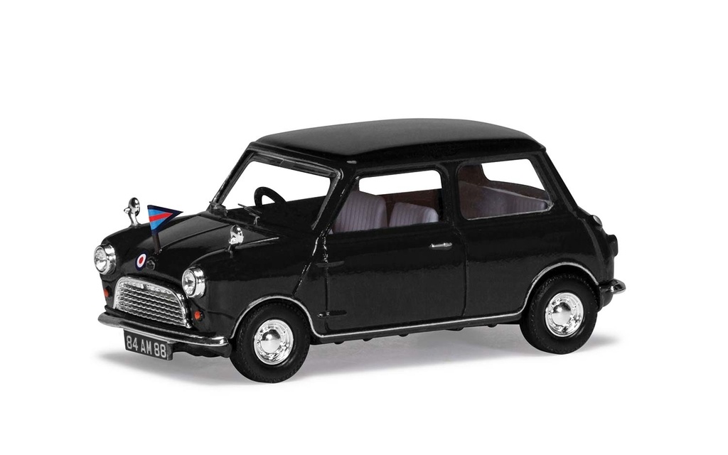 VA01319 Austin Mini 850, RAF Station Commander